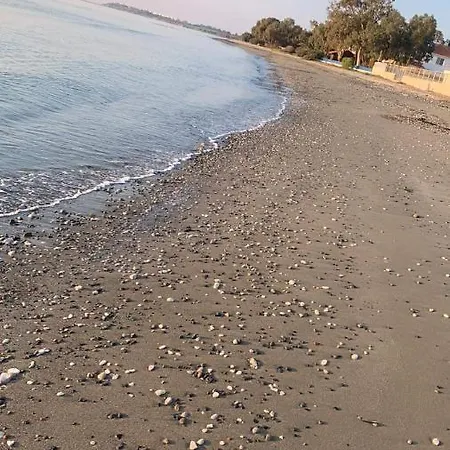 Leonidas Seaside Villa